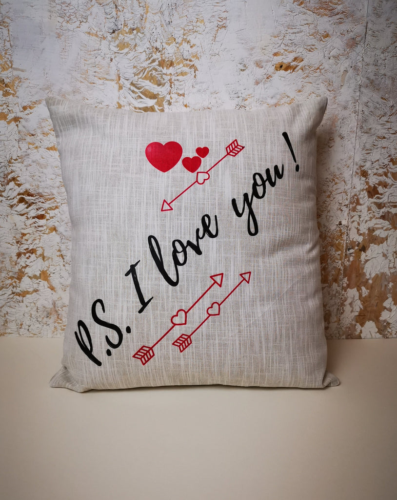 P.S. I love you message pillowcase is here to help you express your love to someone in the form of this cushion cover. A lovely, tactile, huggable cushion to remind them they are loved by you. 